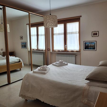 La Torre Apartment เวลเลตริ ภายนอก รูปภาพ
