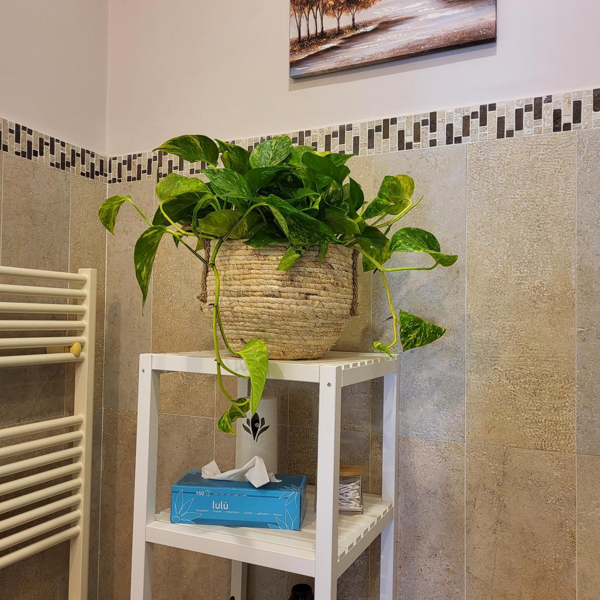 La Torre Apartment เวลเลตริ ภายนอก รูปภาพ